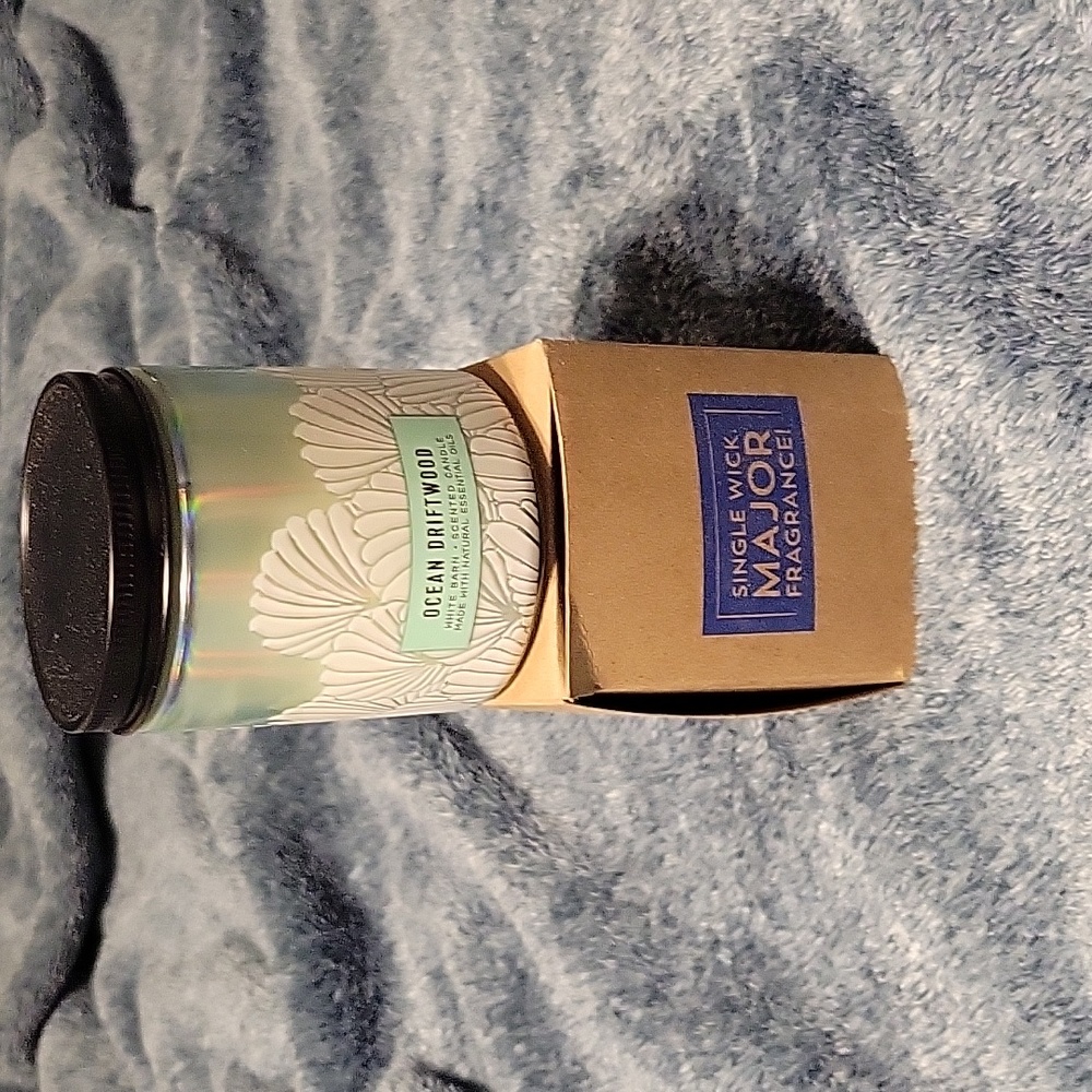 Bath & Body Works Single Wick Candle NIB